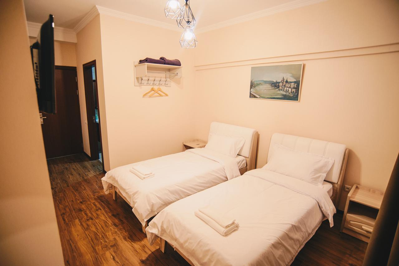 Hotel Sani 库塔伊西 外观 照片