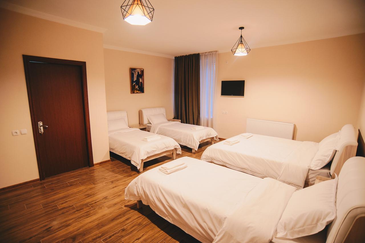 Hotel Sani 库塔伊西 外观 照片