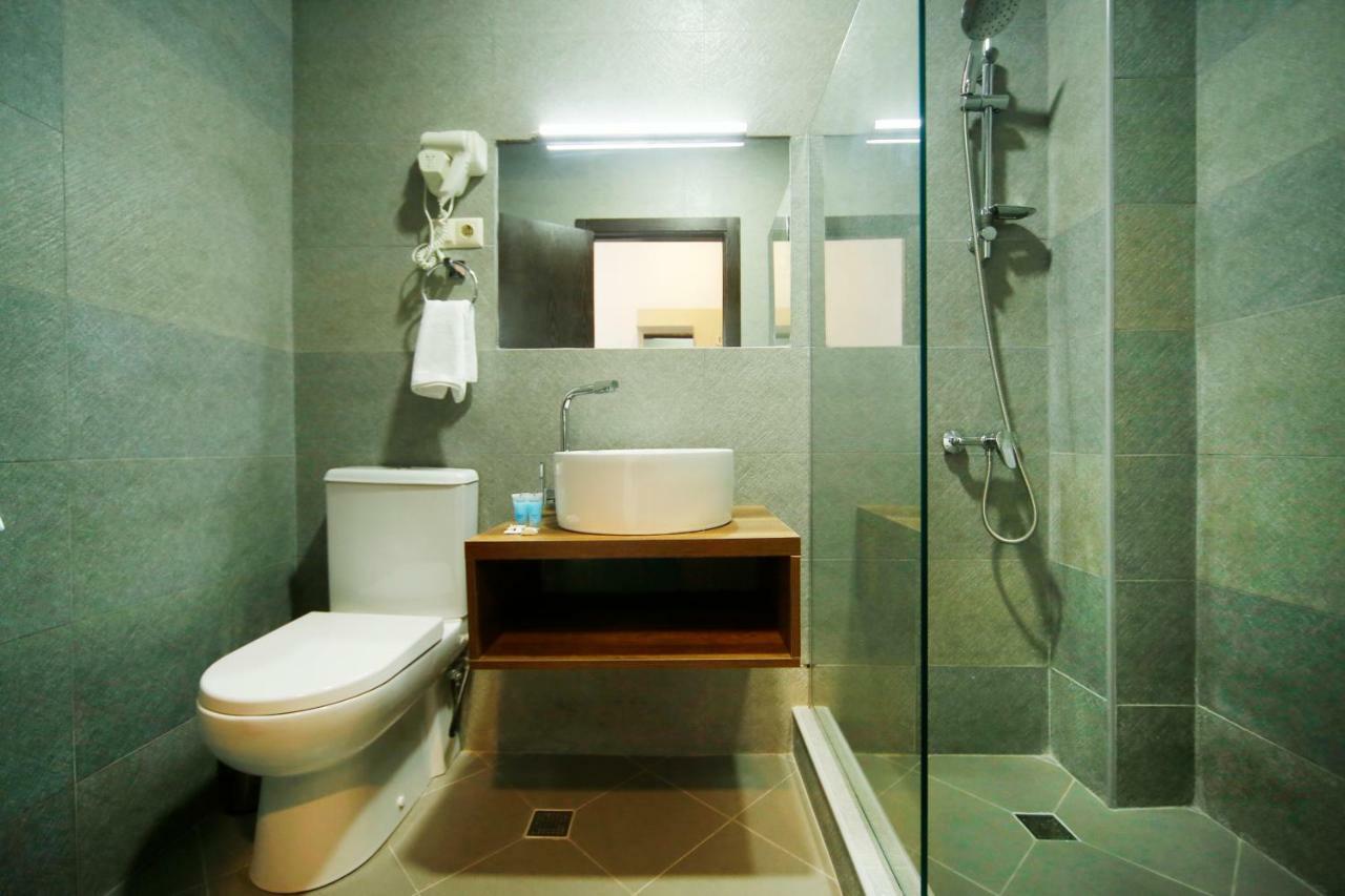 Hotel Sani 库塔伊西 外观 照片